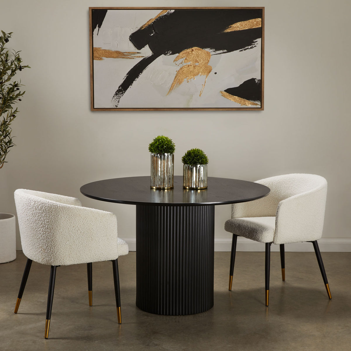 Harmony Dining Table: Black
