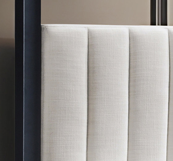 Modern Canopy Bed IF-5932