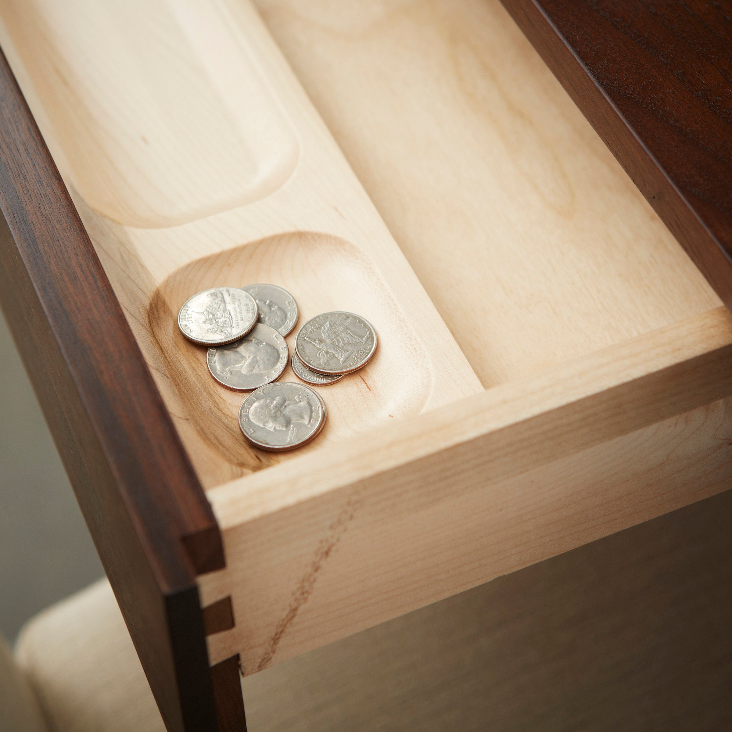 Serra Workspace Desk