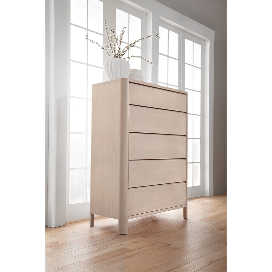 Curva Bedroom Chest of Drawers