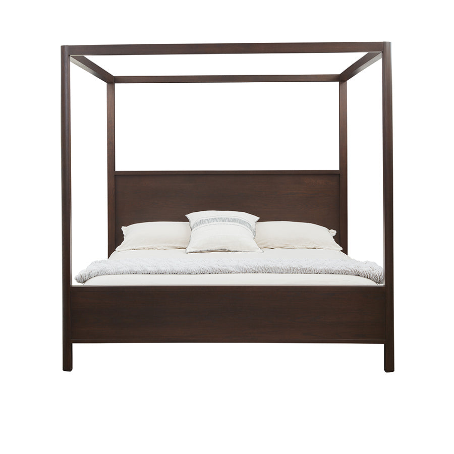 Curva Bedroom Poster Bed