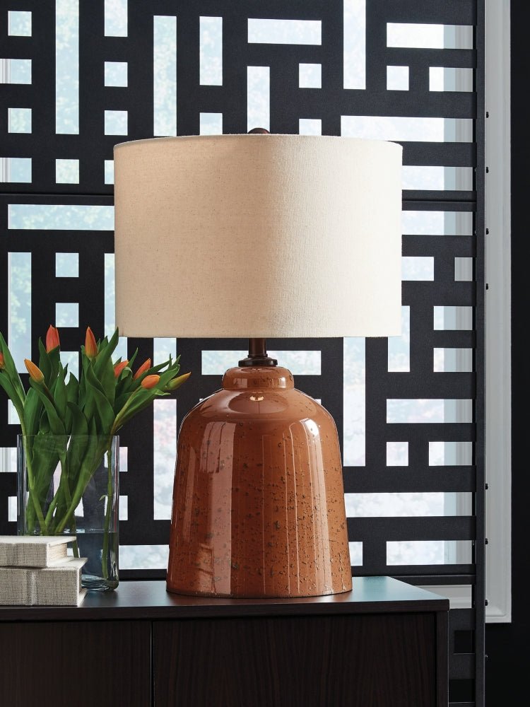 AshleyAaleahya Table Lamps