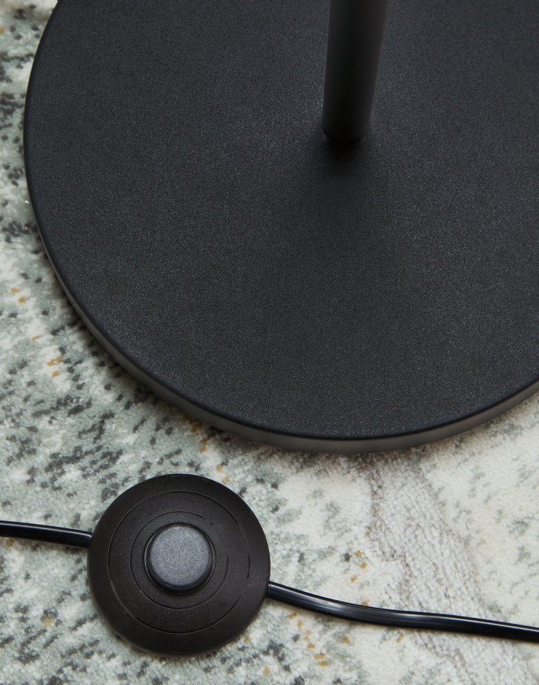 AshleyAbanson Floor Lamps