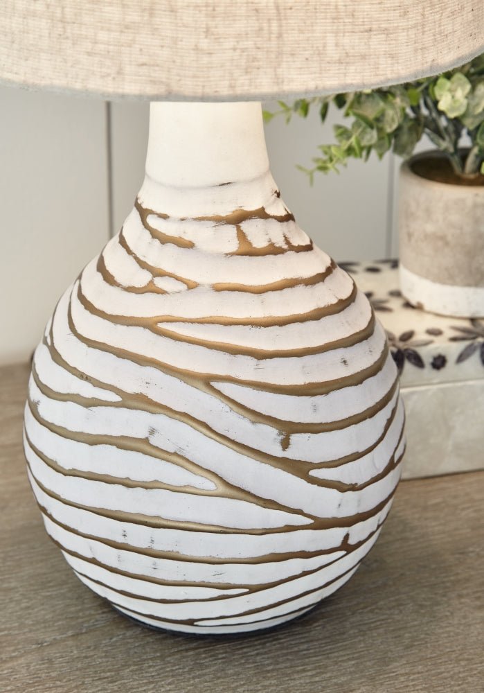 AshleyAleela Table Lamps