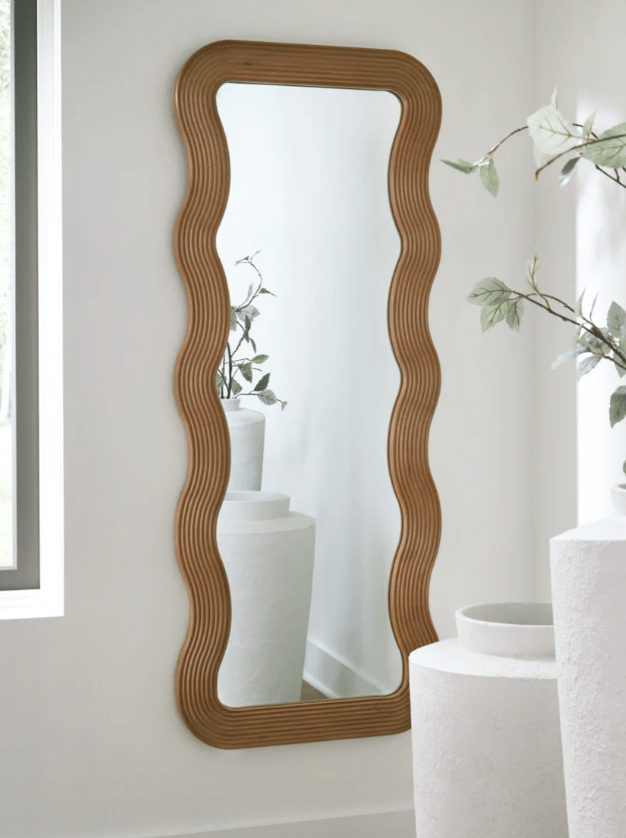 AshleyAshely A8010413 Ellisonville - Floor Mirror - Brown