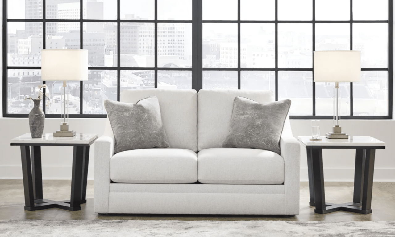 AshleyAshley 48202 Maitelynn - Sofa, Loveseat, Chair ans Ottoman - Chalk