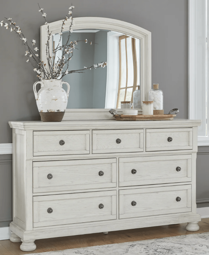 AshleyAshley B742 Robbinsdale - Panel Bed - Antique White