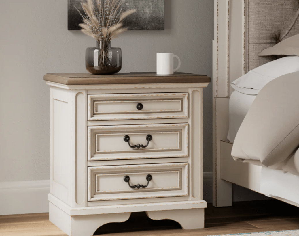 AshleyAshley B743 Realyn - Upholstered Sleigh Bed - Two - tone