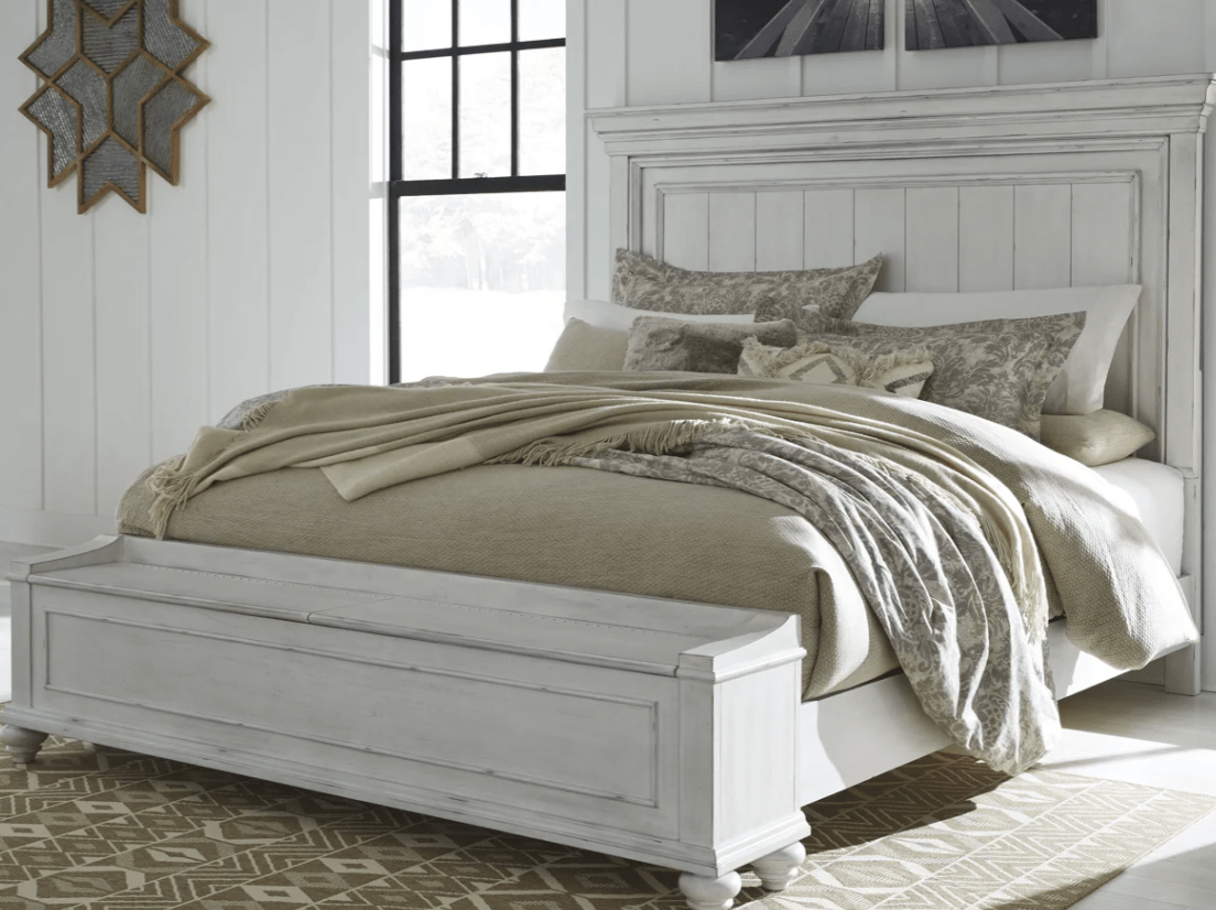AshleyAshley B777 Kanwyn - Panel Bed with Storage Bench - Whitewash