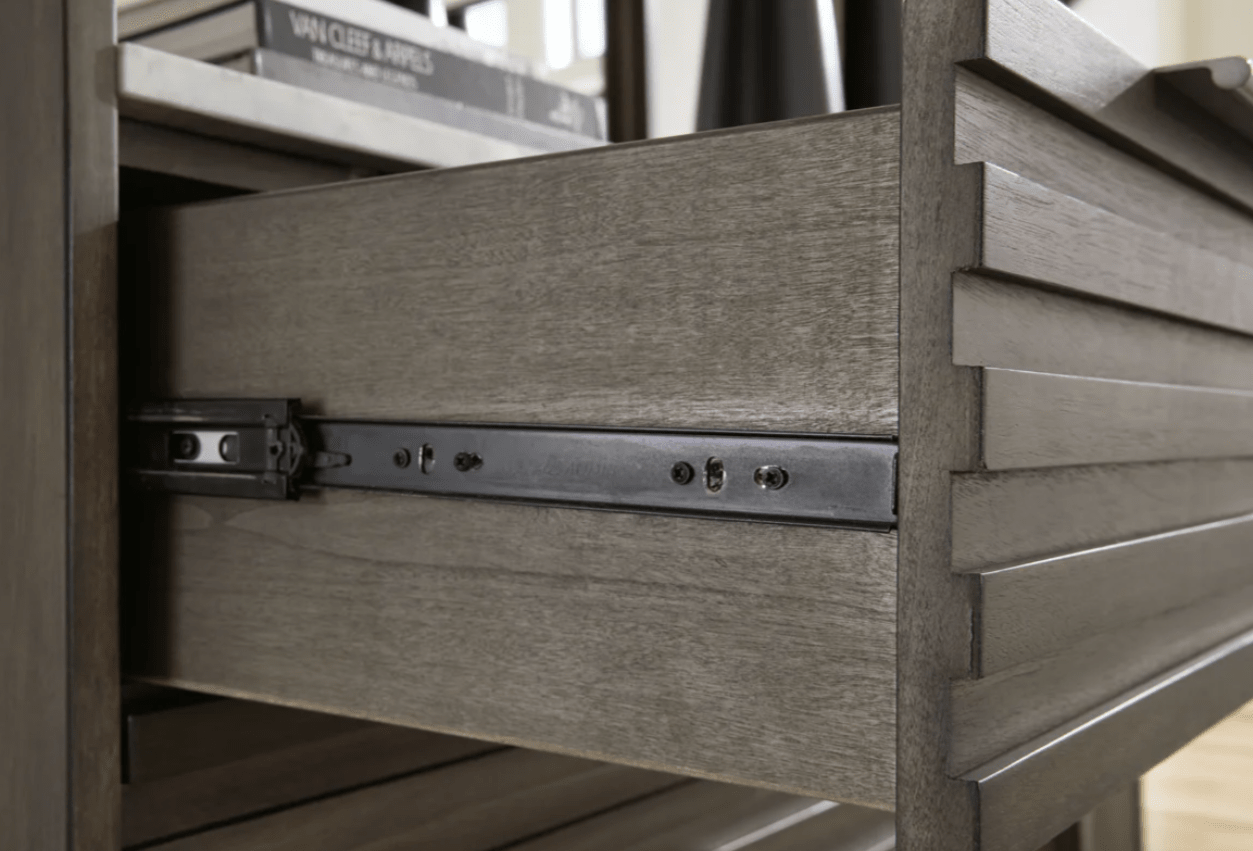AshleyAshley B786 Arkenton - King Panel Bedroom - Grayish Brown