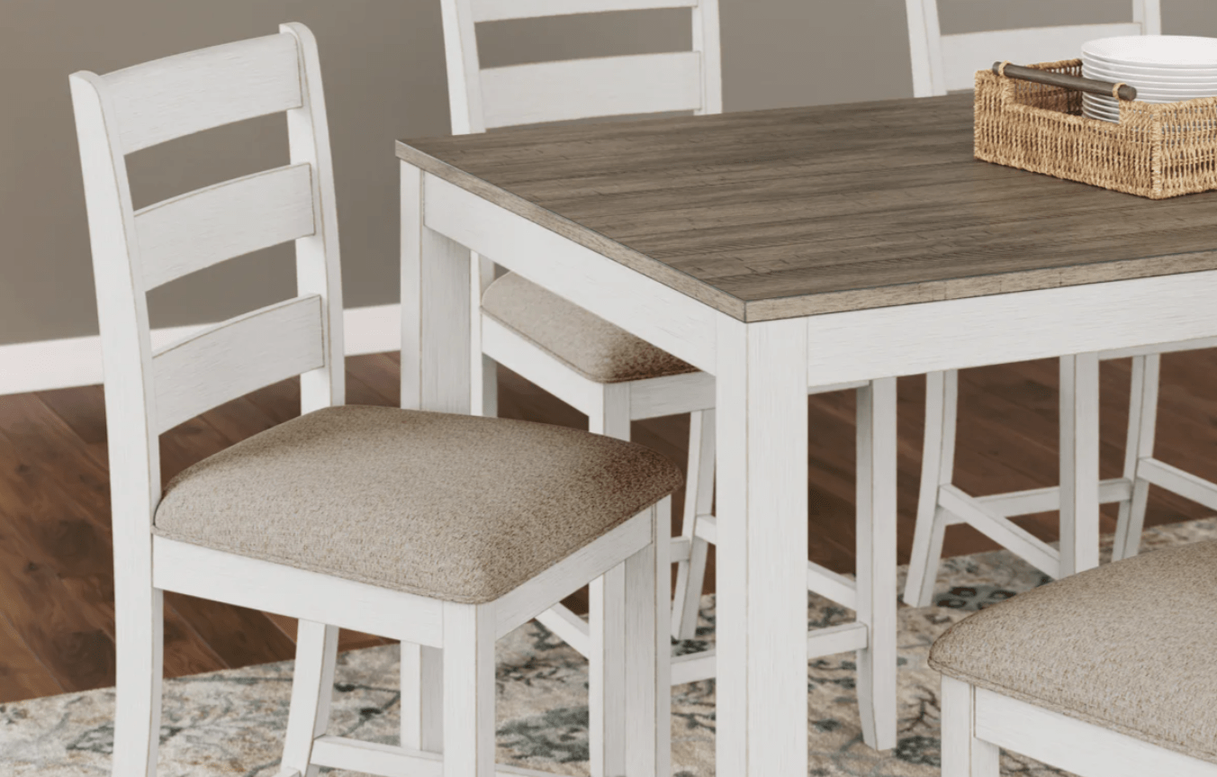 AshleyAshley D394 - 423 Skempton - Counter Height Dining Table and Bar Stools (Set of 7) - White / Light Brown