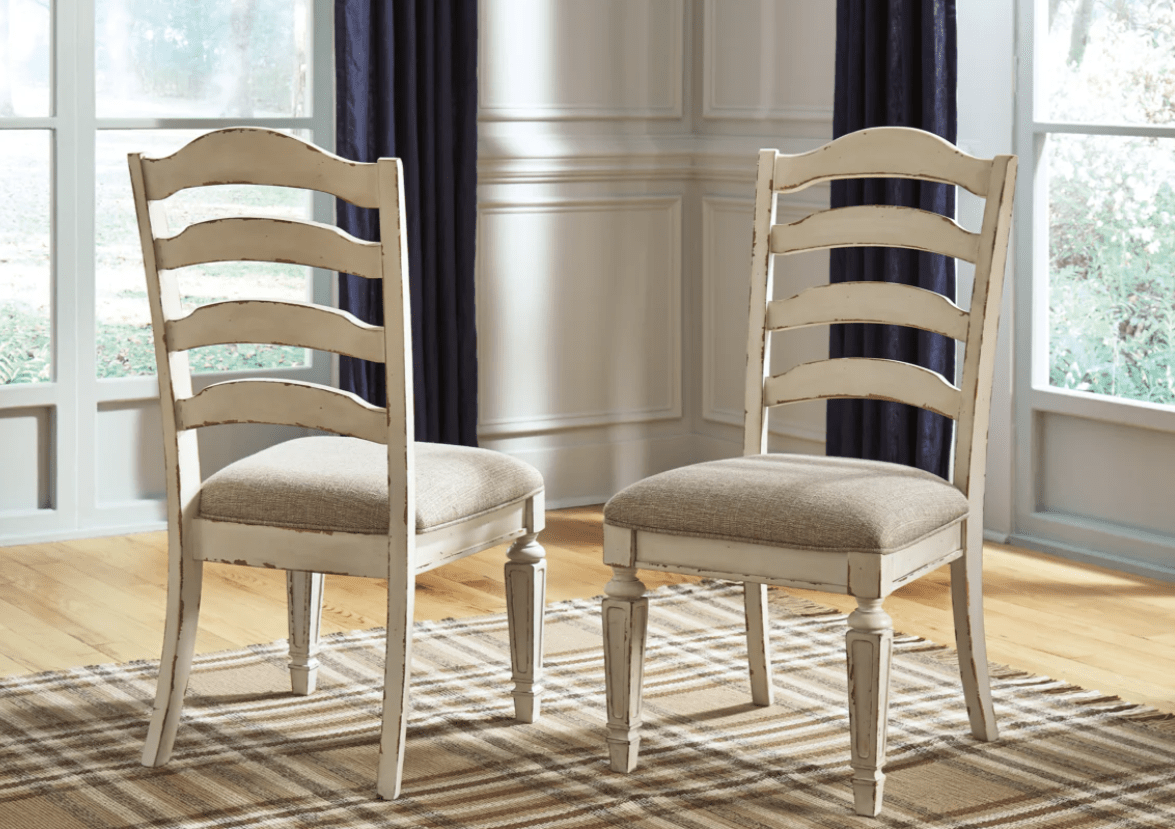 AshleyAshley D743 Oval Dining Room Extension Table - Chipped White