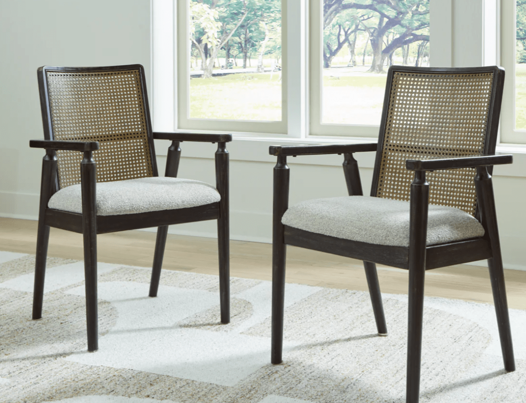 AshleyAshley D841 Galliden - Rectangular Dining Room Table - Light Brown