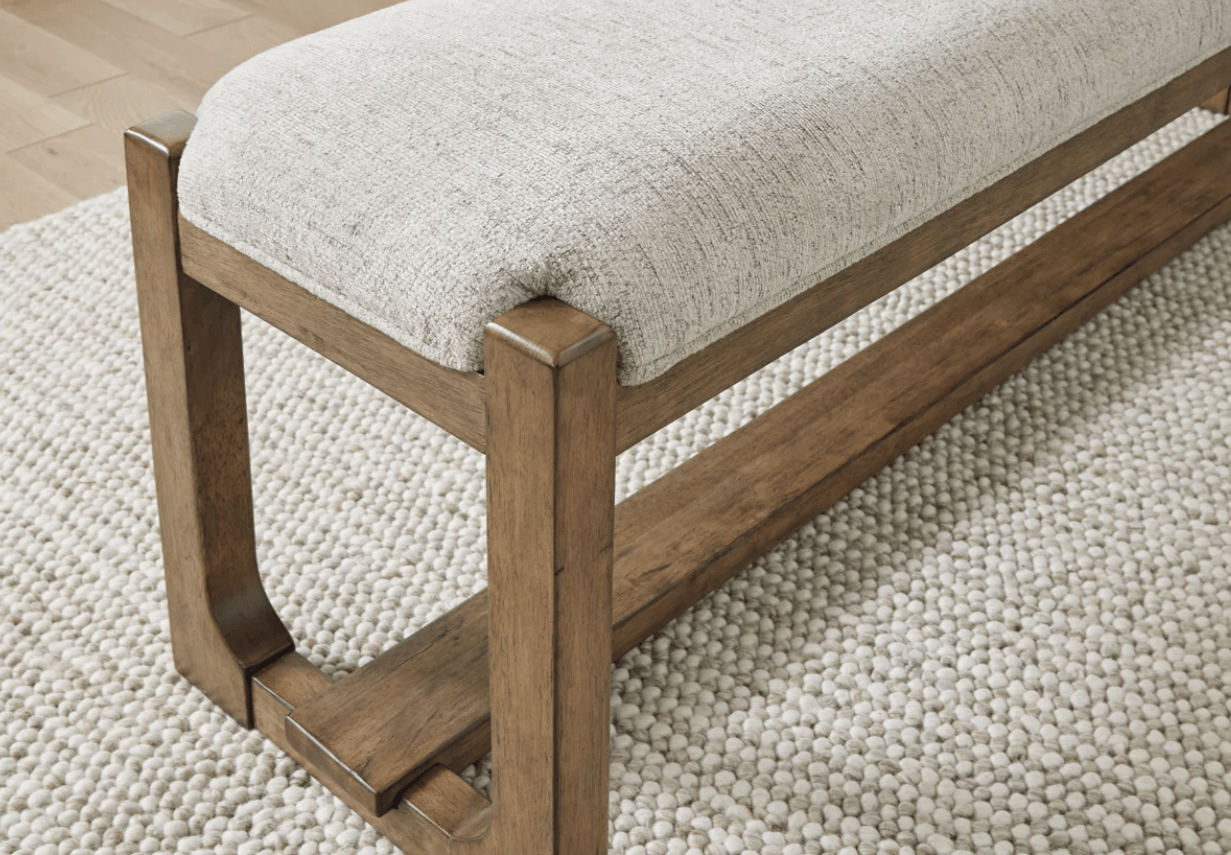 AshleyAshley D974 - 00 Cabalynn - Large Uph Dining Room Bench - Oatmeal / Light Brown