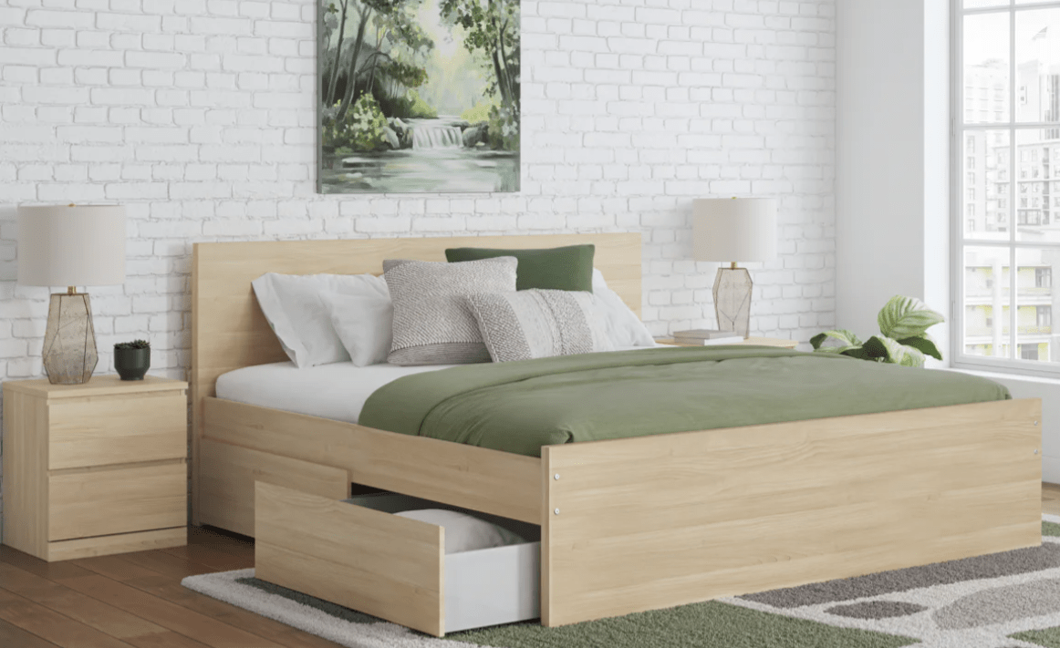 AshleyAshley EB9630 Onita - Platform Bed With 1 Side Storage - White
