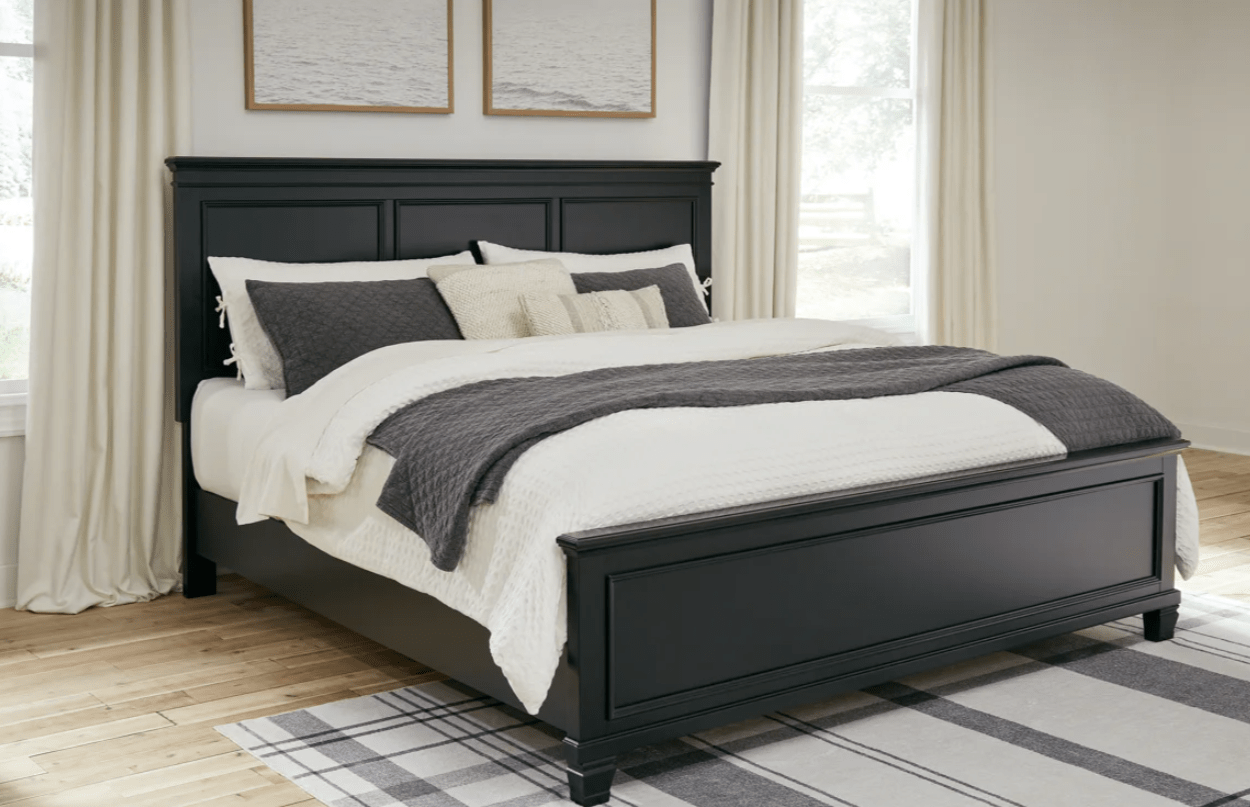 AshleyAshley Lanolee - Panel Bed - Black - B687