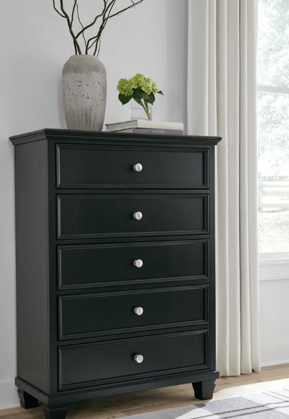 AshleyAshley Lanolee - Panel Bed - Black - B687