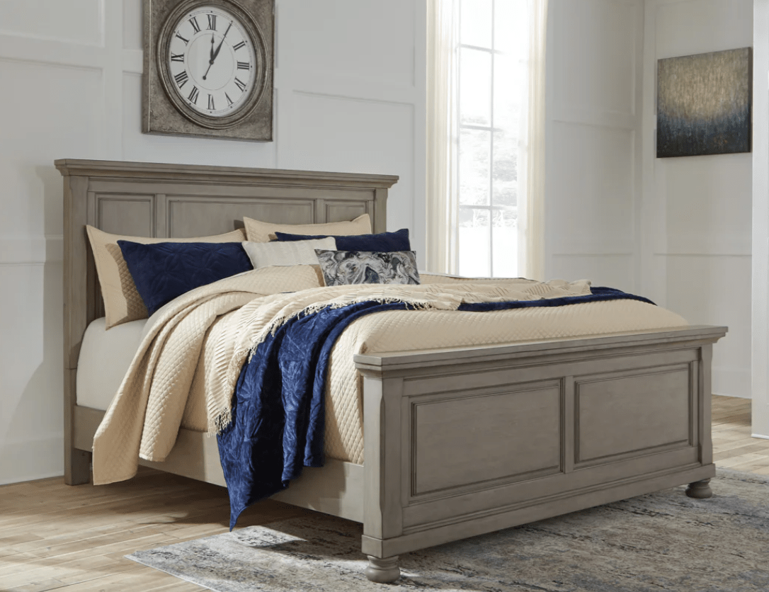 AshleyAshley Lettner B733 Panel King Bed