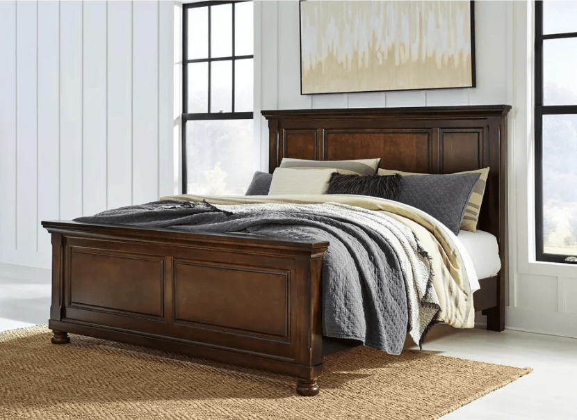 AshleyAshley Porter B697 Queen Bed
