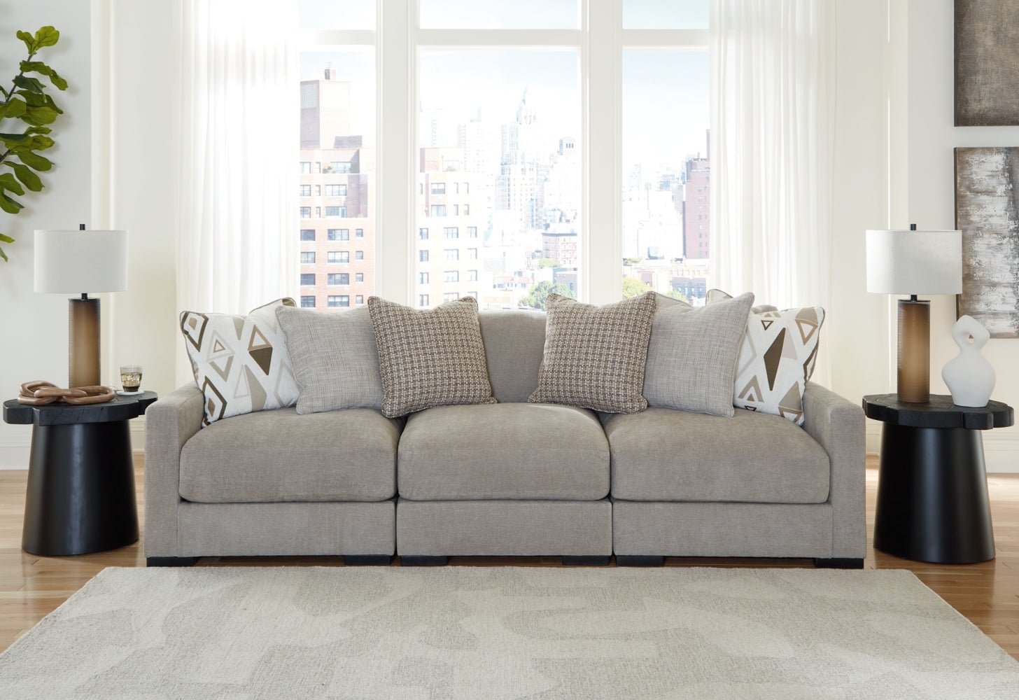 AshleyAslan Court 3 - Piece Sofa Sectional