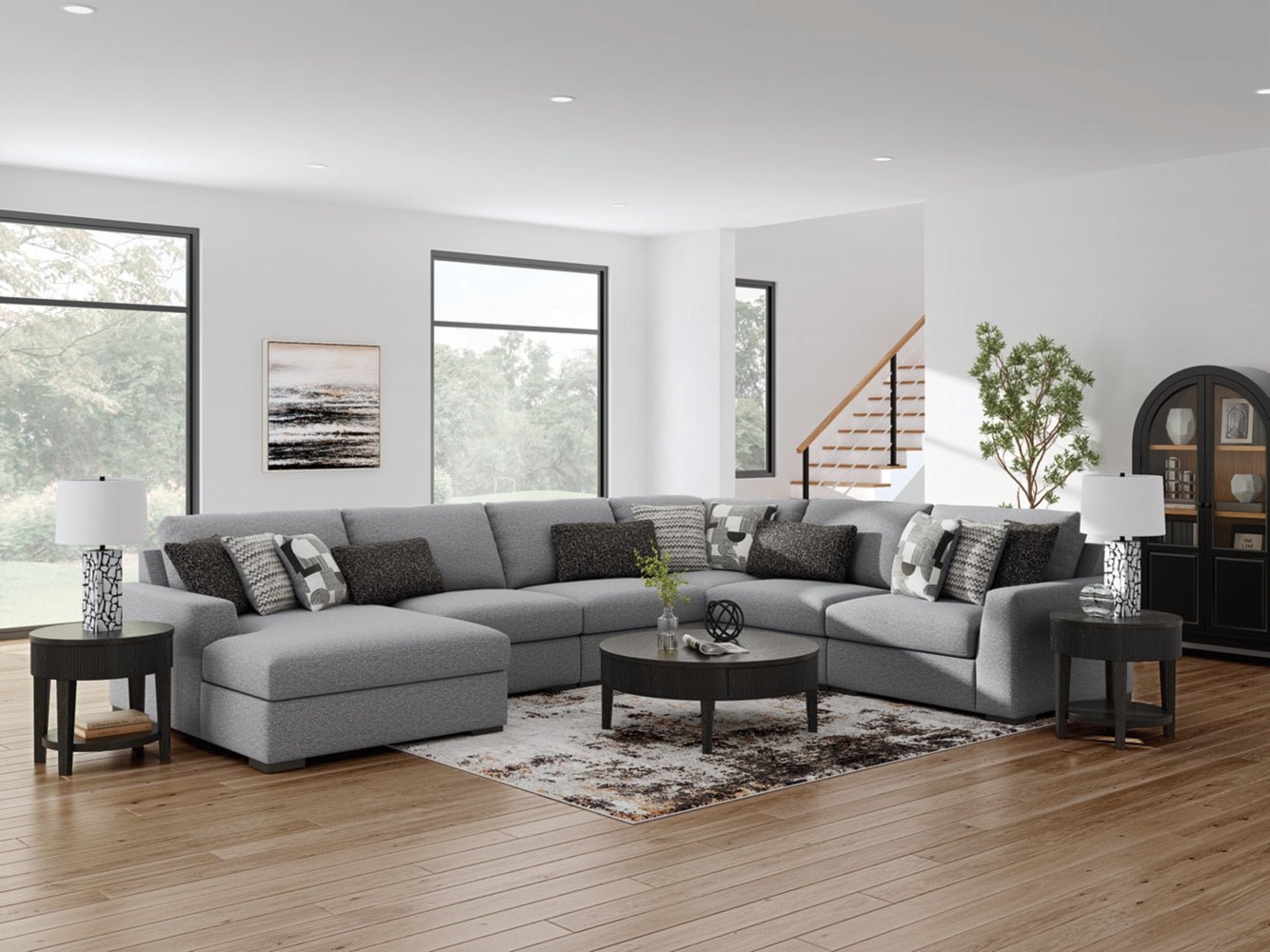 AshleyBealton 6 - Piece Sectional with Chaise