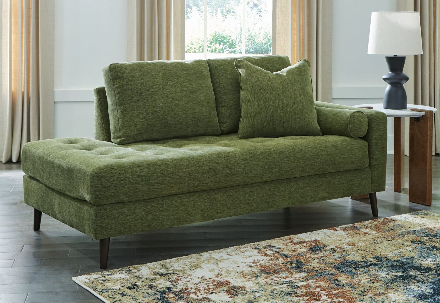 AshleyBixler Right - Arm Facing Corner Chaise