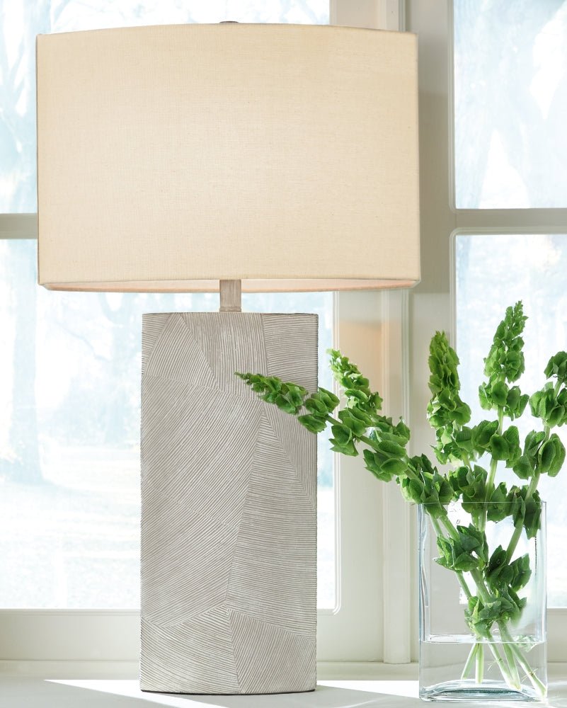 AshleyBradard Table Lamps
