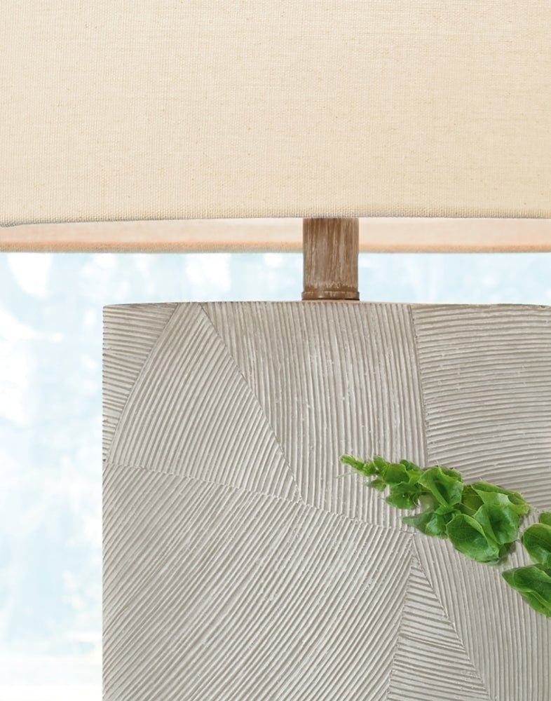 AshleyBradard Table Lamps