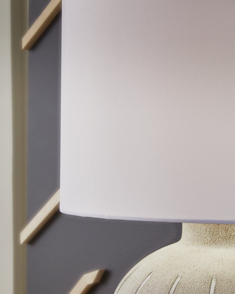 AshleyCalbert Table Lamps