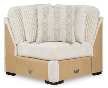 AshleyChessington 4 - Piece Sectional with Chaise