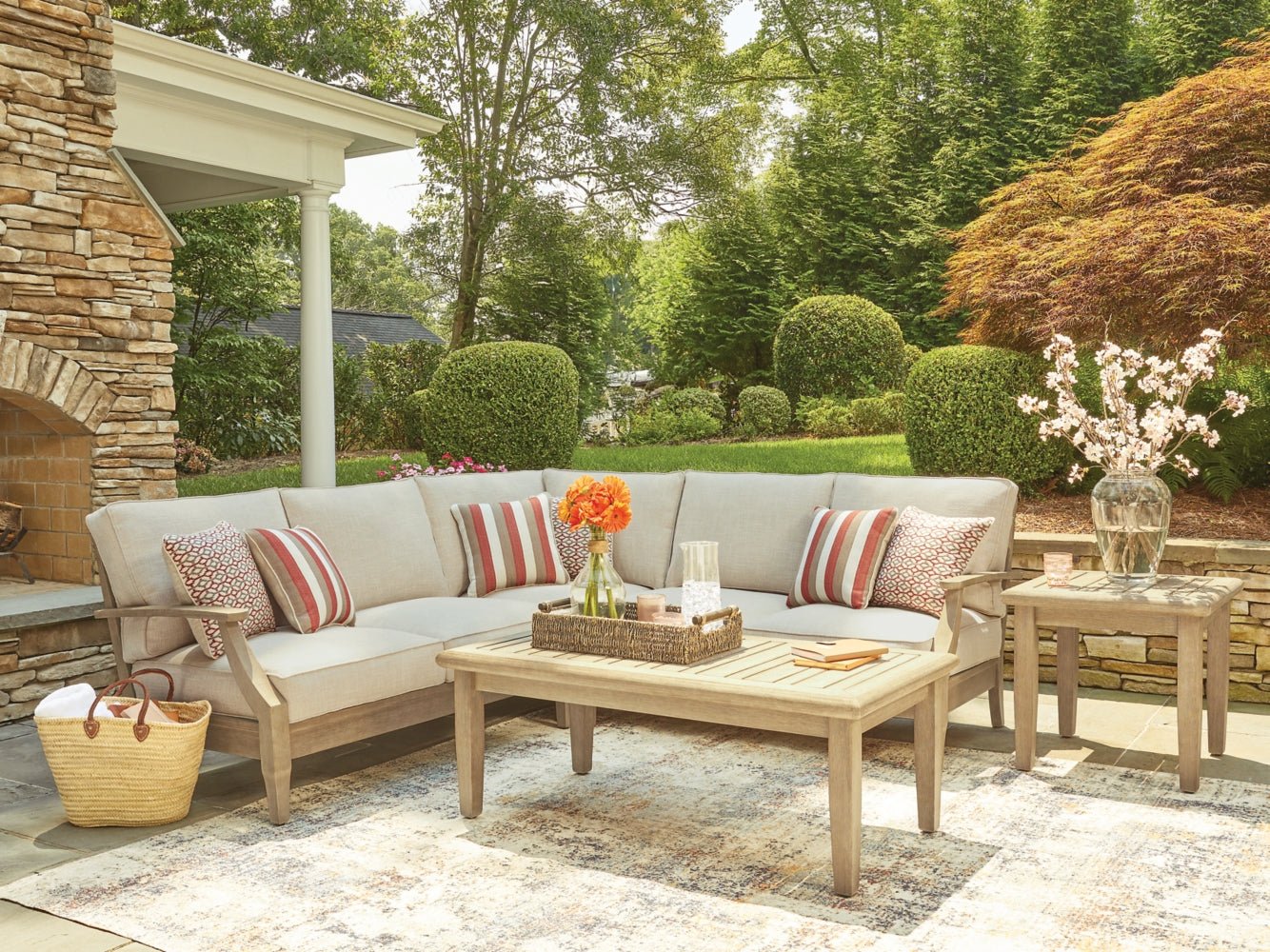 AshleyClare View 3 - Piece Outdoor Sectional