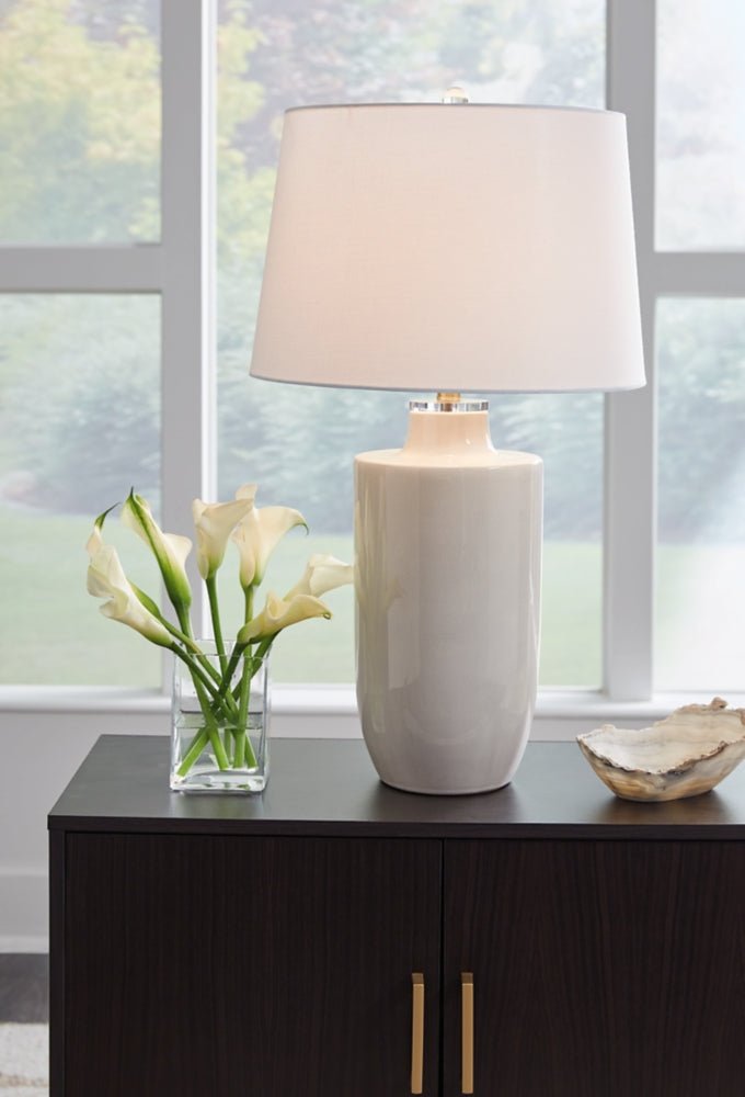 AshleyCylener Table Lamps