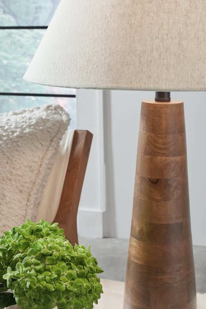 AshleyDanset Table Lamps