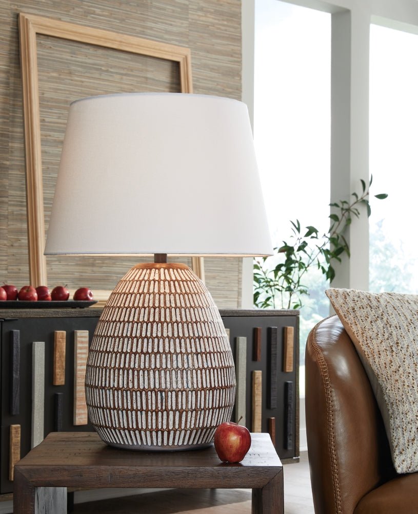 AshleyDarrich Table Lamps