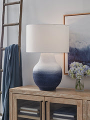 AshleyDashland Table Lamps