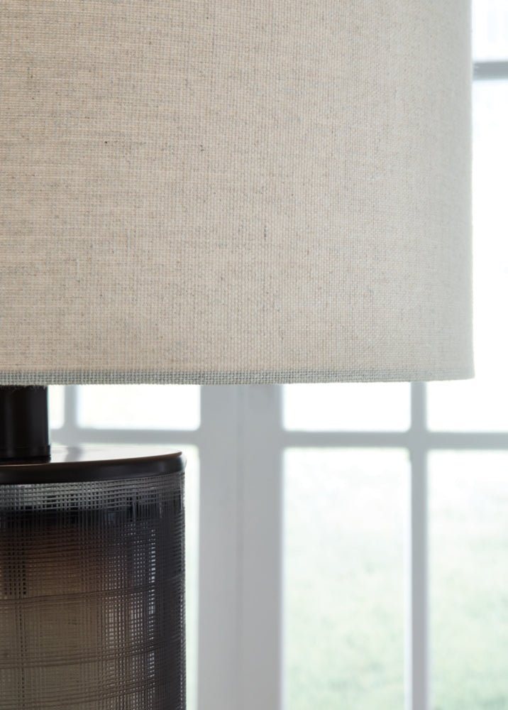 AshleyDingerly Table Lamps