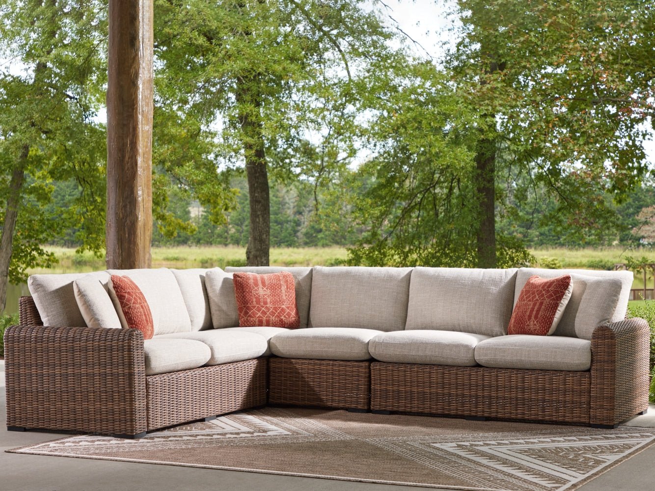 AshleyDolan Creek 4 - Piece Outdoor Sectional