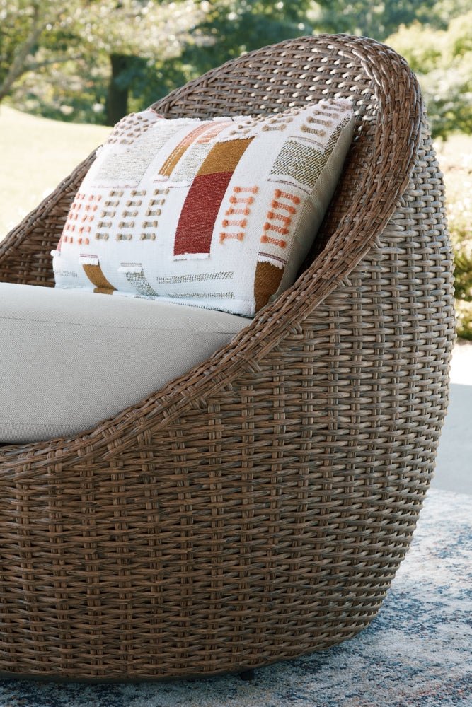 AshleyDouble Point Outdoor Loveseat/2 Swivel Chairs (Set of 3)