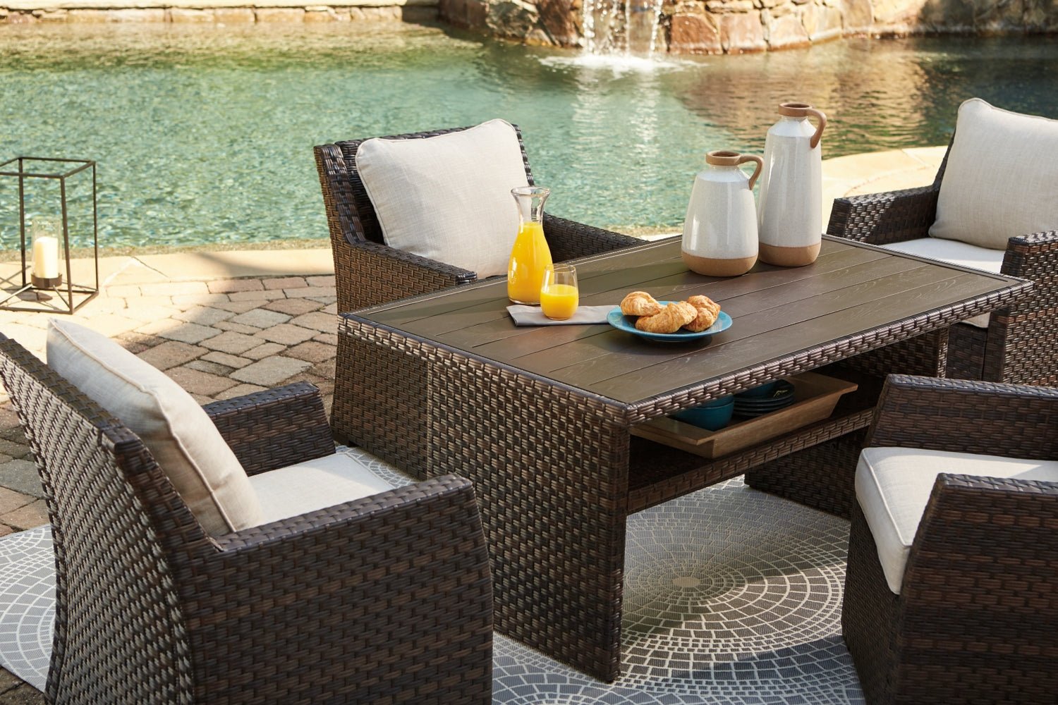 AshleyEasy Isle Multi - Use Table