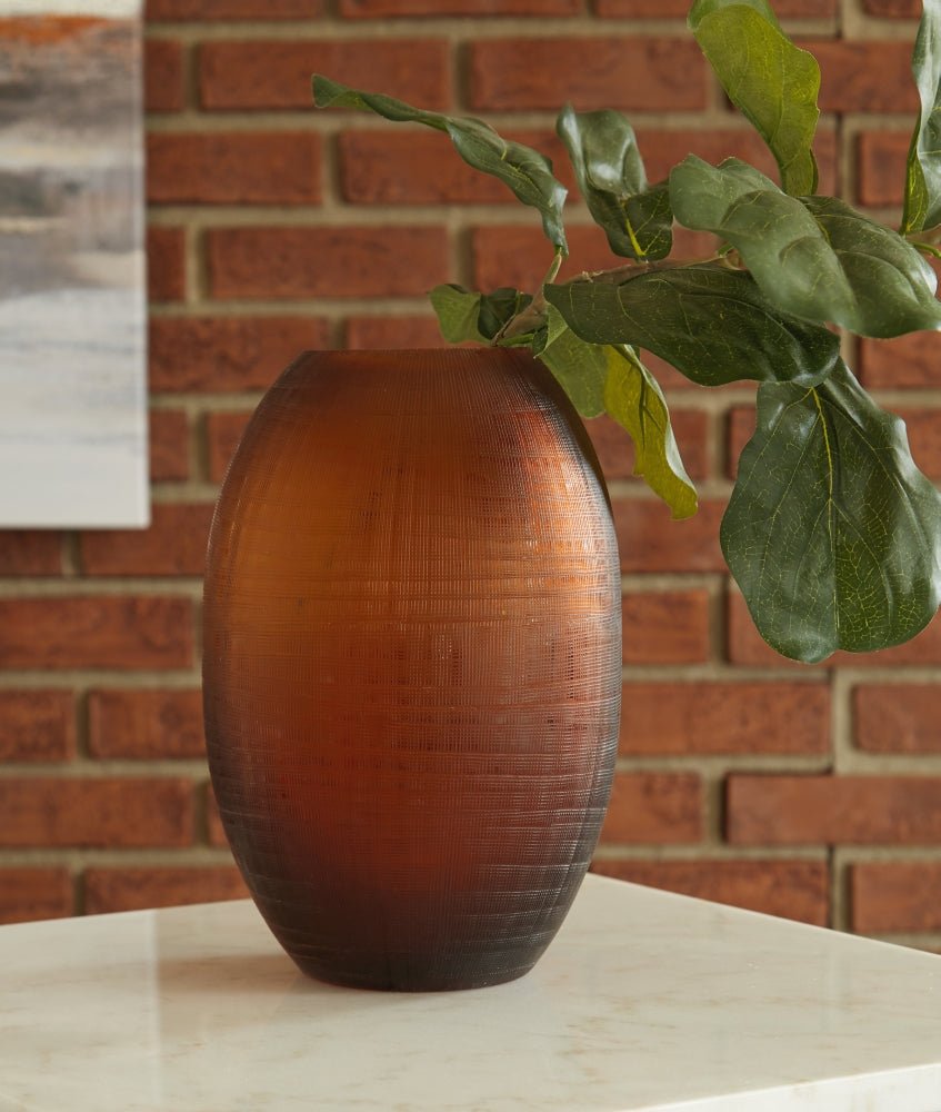 AshleyEmbersen Vases