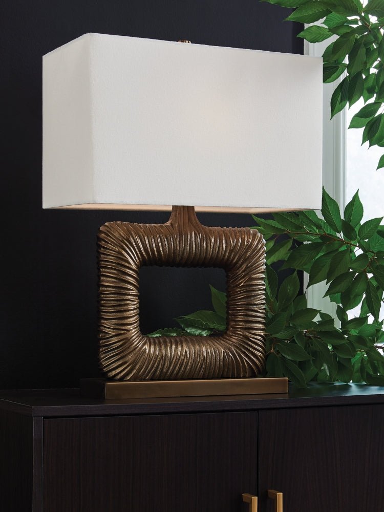 AshleyGarronby Table Lamps