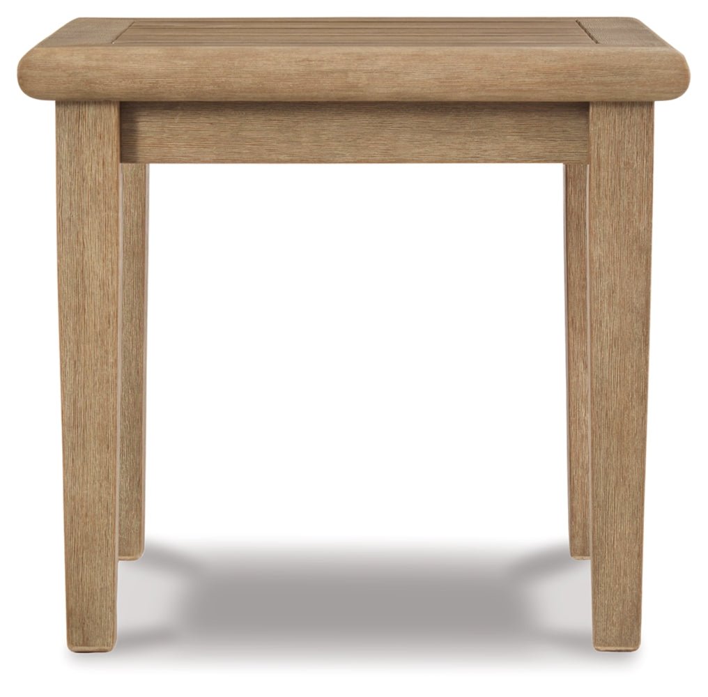 AshleyGerianne Outdoor Coffee Table with 2 End Tables
