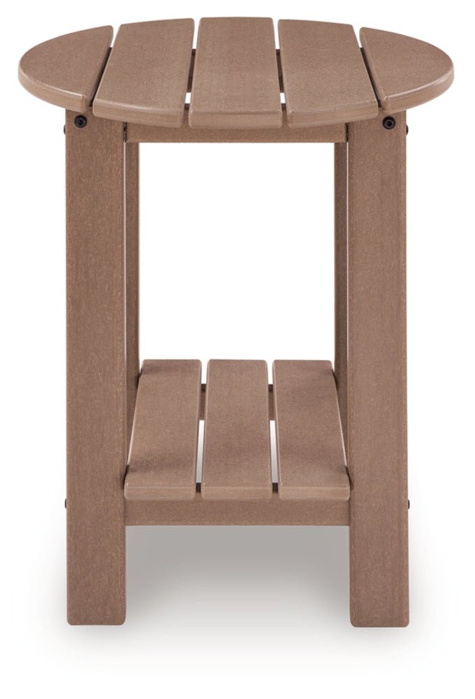 AshleyGrover Beach 2 Outdoor Lounge Chairs with End Table