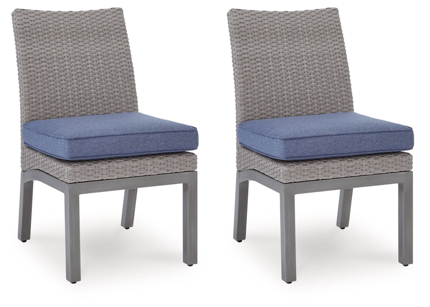 AshleyHalf Moon Beach Outdoor Dining Set