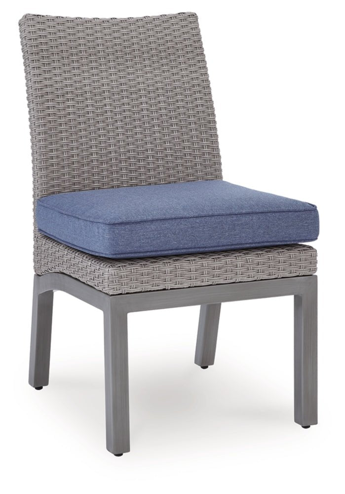 AshleyHalf Moon Beach Outdoor Side Chair with Cushion (Set of 2)