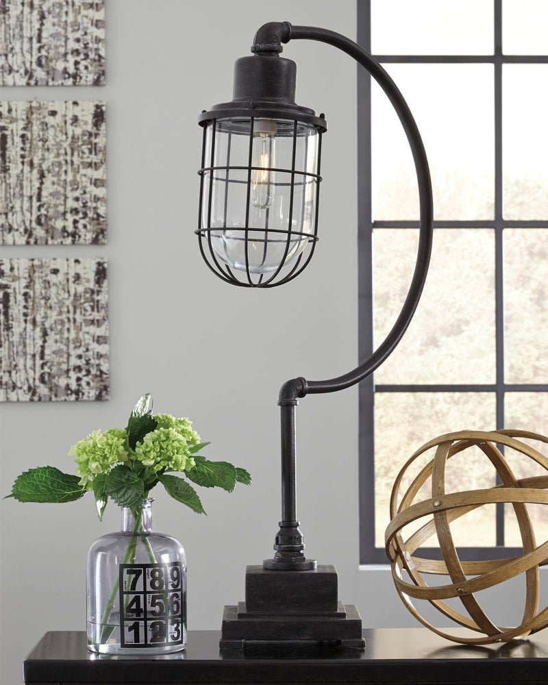 AshleyJae Desk Lamps