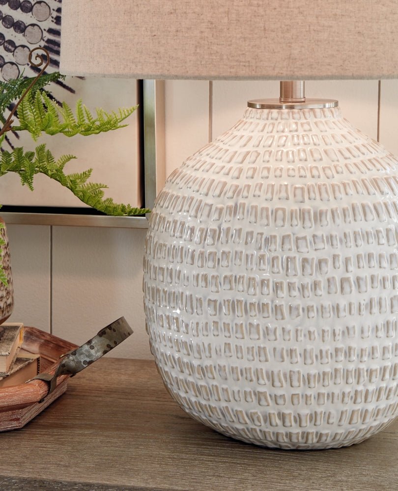 AshleyJamon Table Lamps