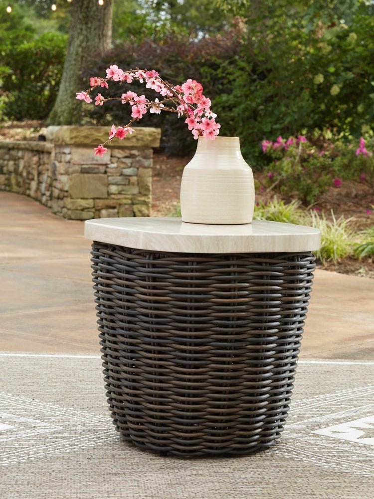 AshleyKimora Outdoor End Table