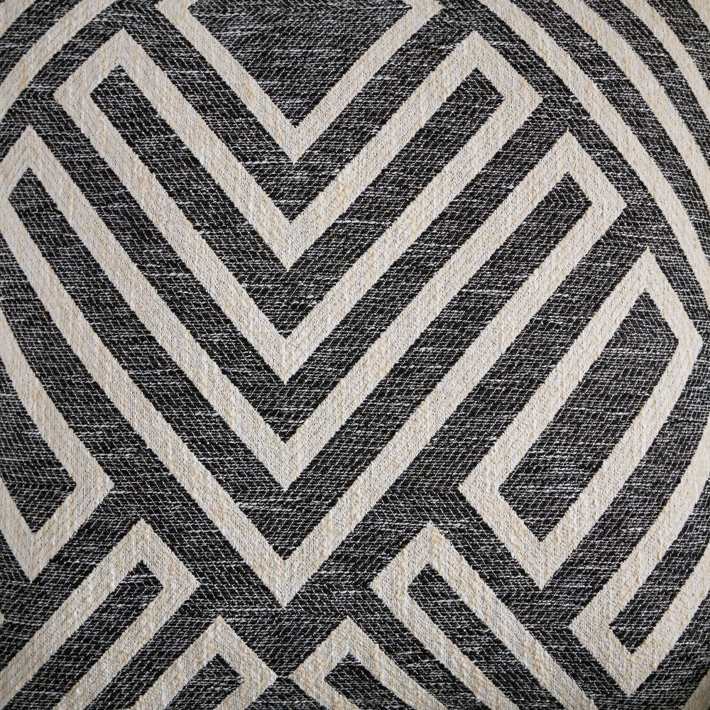 AshleyKoralynn 3 - Piece Sectional with Chaise