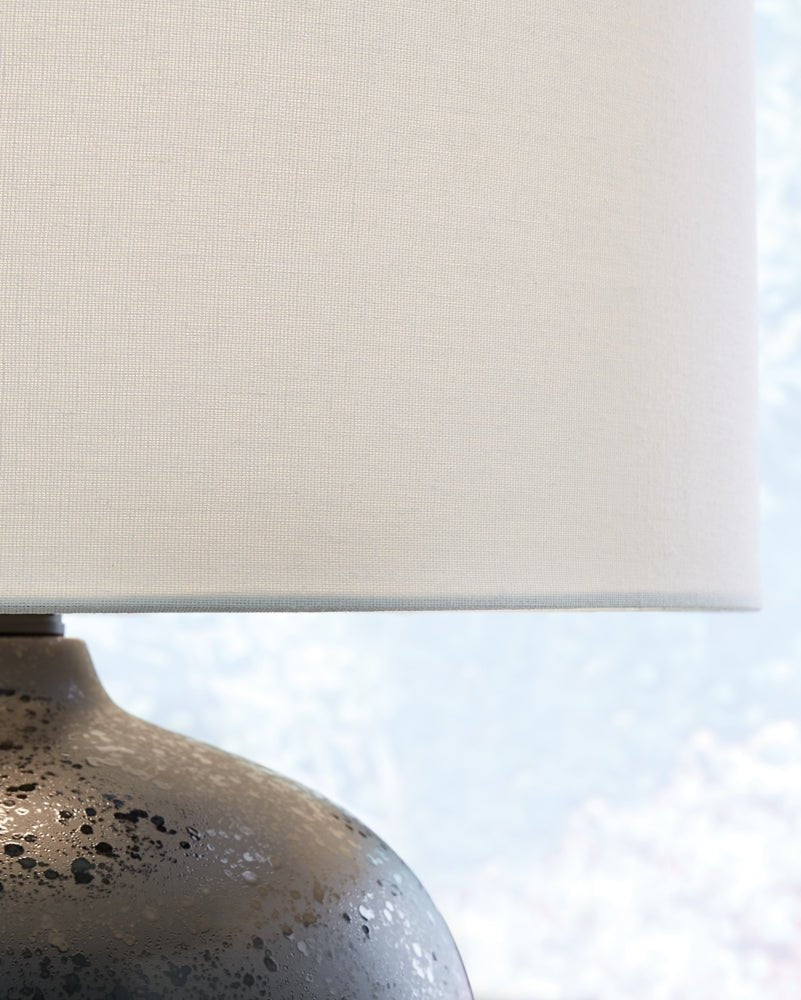 AshleyLadstow Table Lamps